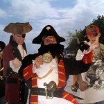 Слушать Blackbeard's Treasure - Captain Dan & The Scurvy Crew онлайн
