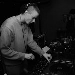 Слушать War Dub - DJ Pinch & P Dutty онлайн