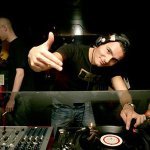 Слушать Dirty Girl (DJ X-KZ & DJ Anatolevich Remix) - Иракли feat. David Vendetta & Demirra онлайн