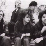 Слушать Make Me Bad / In Between Days (acoustic) - Korn & The Cure онлайн