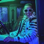 Слушать Tempted To Touch Remix - Rupee feat. Daddy Yankee онлайн