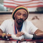 Слушать Here Comes The King - Snoop Lion feat. Angela Hunte онлайн